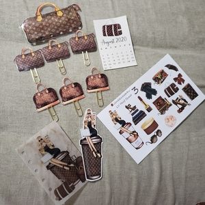 Louis vuitton planner items